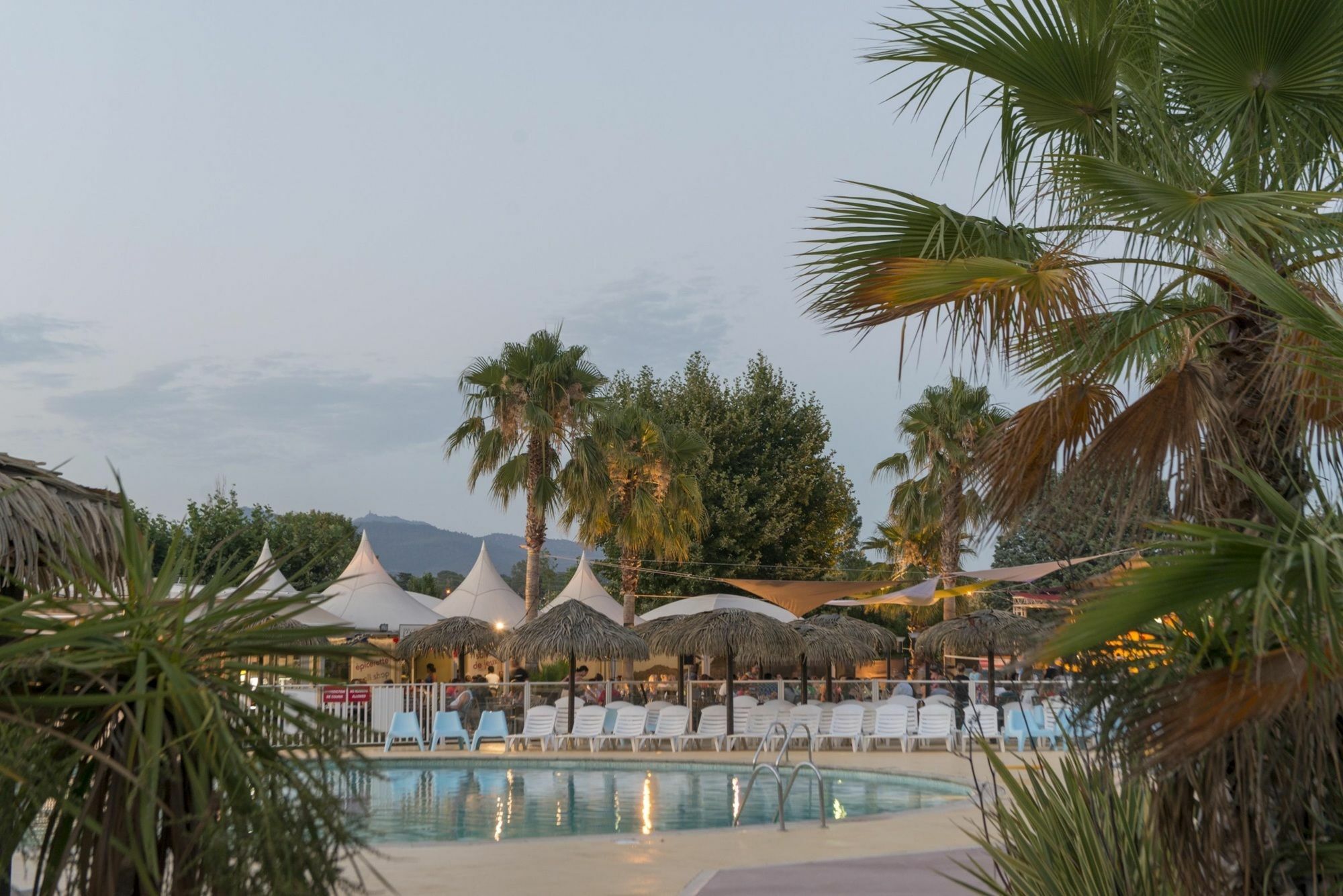 Camping Officiel Siblu Le Montourey